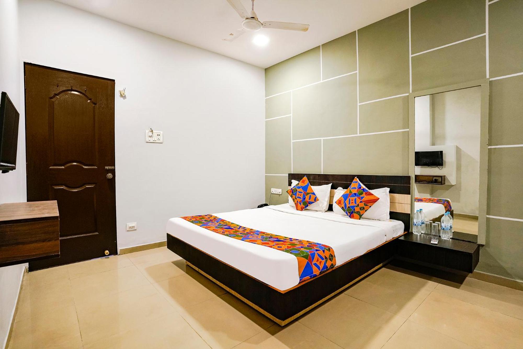 Fabhotel Rajmandir Bhatha Kültér fotó