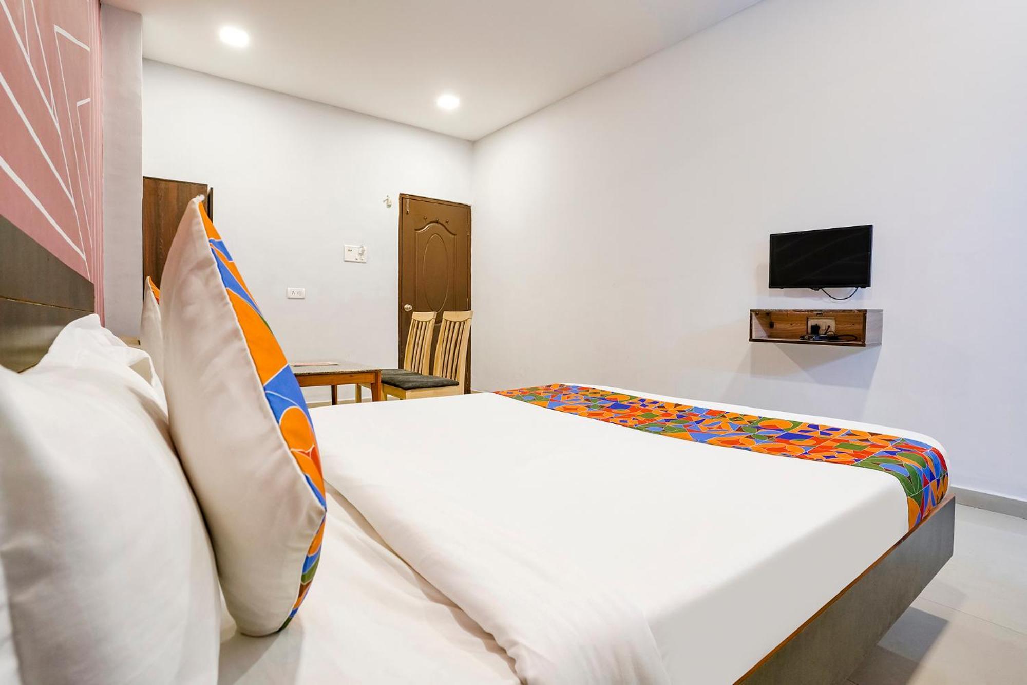 Fabhotel Rajmandir Bhatha Kültér fotó