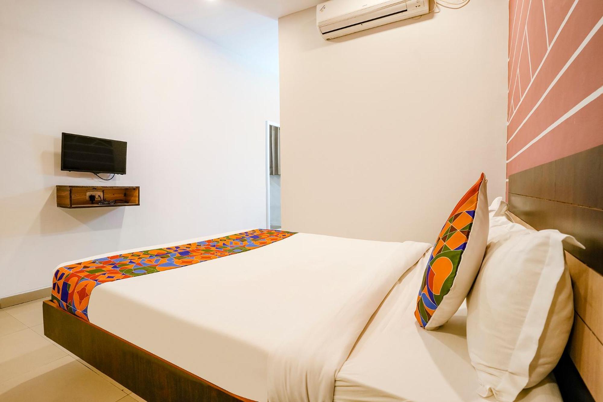 Fabhotel Rajmandir Bhatha Kültér fotó
